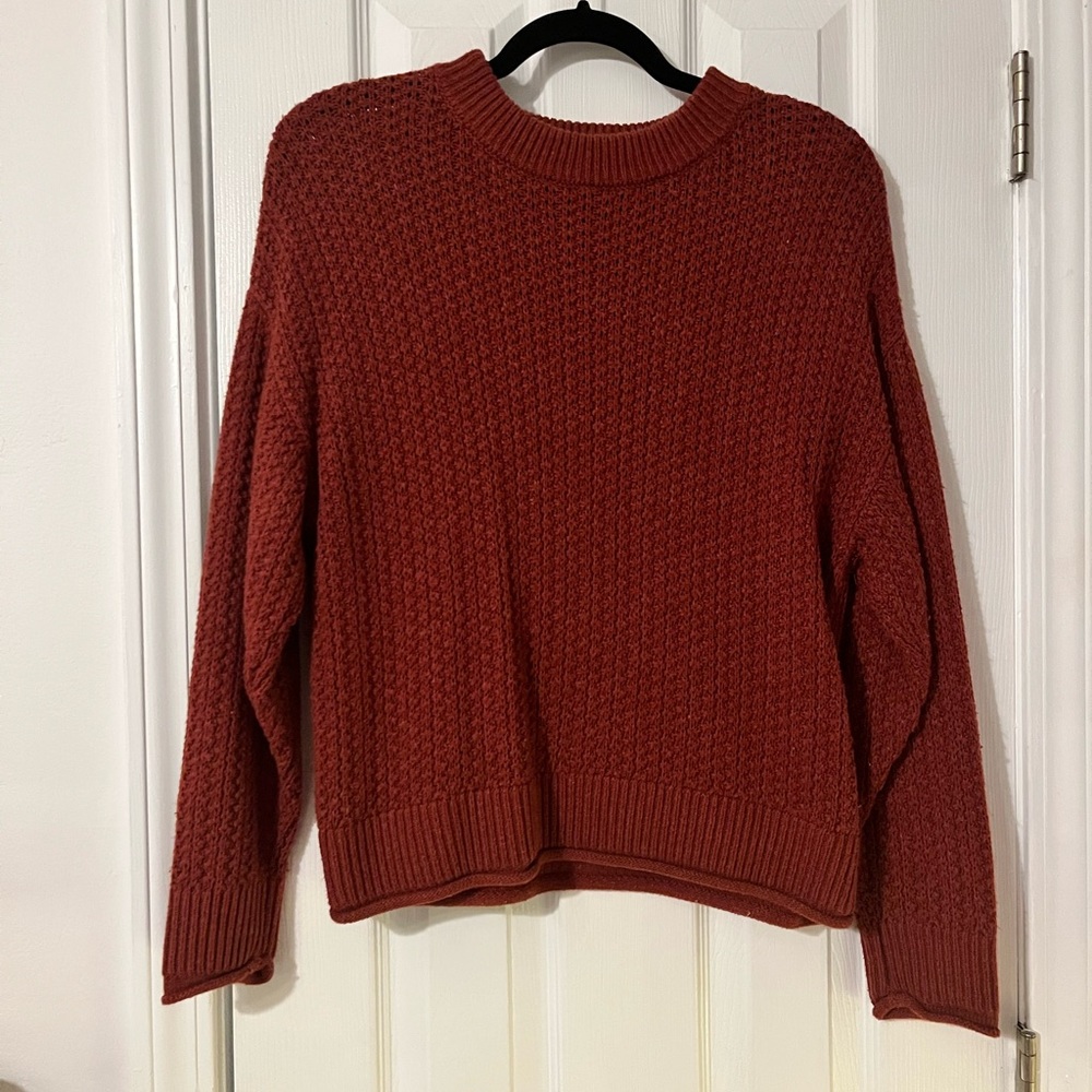 Universal Thread Brick Red Women's Sweater